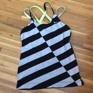 Nike workout tank